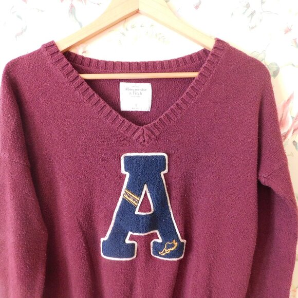 🌳🍃  *Price firm* 🦌  Abercrombie & Fitch Vintage Letter A Varsity Sweater - Picture 3 of 13